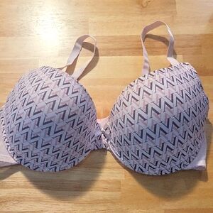 40 D Adrienne Vittadini underwire Bra